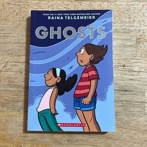 Ghosts by Raina Telgemeier Graphic Novel